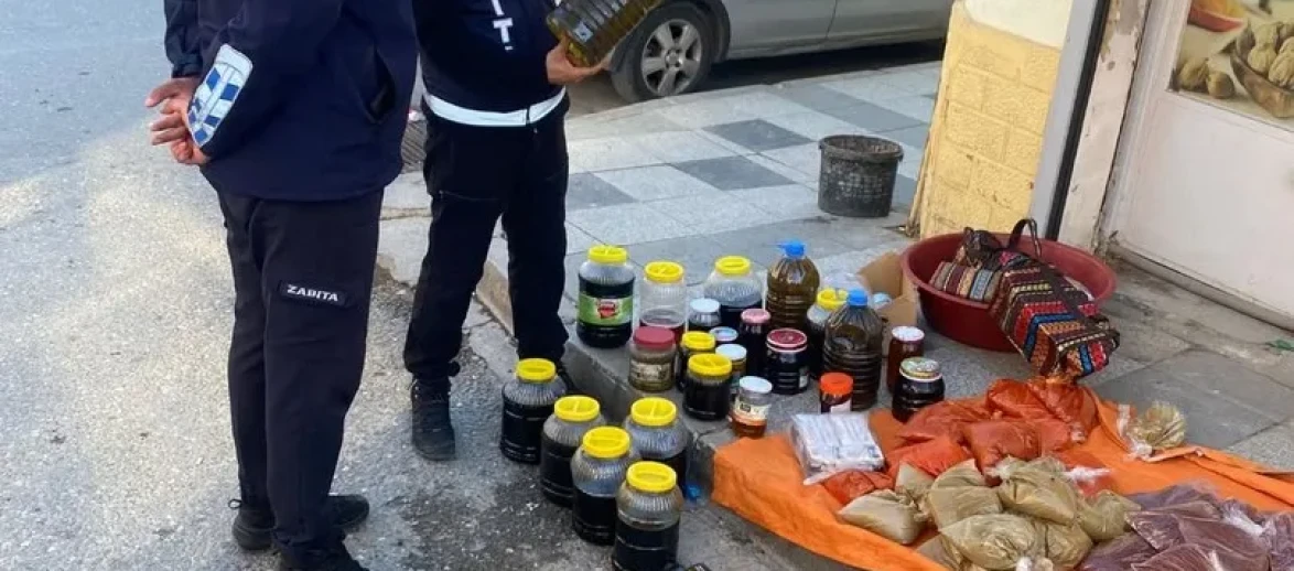 Germencik'te pazar yerlerinde izinsiz gıda satışı yapanlara sıkı denetim