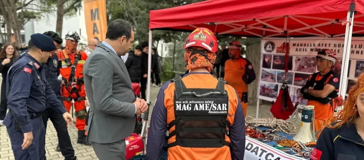 Datça’da Şehit Ersoy Yorulmaz Anadolu Lisesi’nde deprem tahliye tatbikatı yapıldı