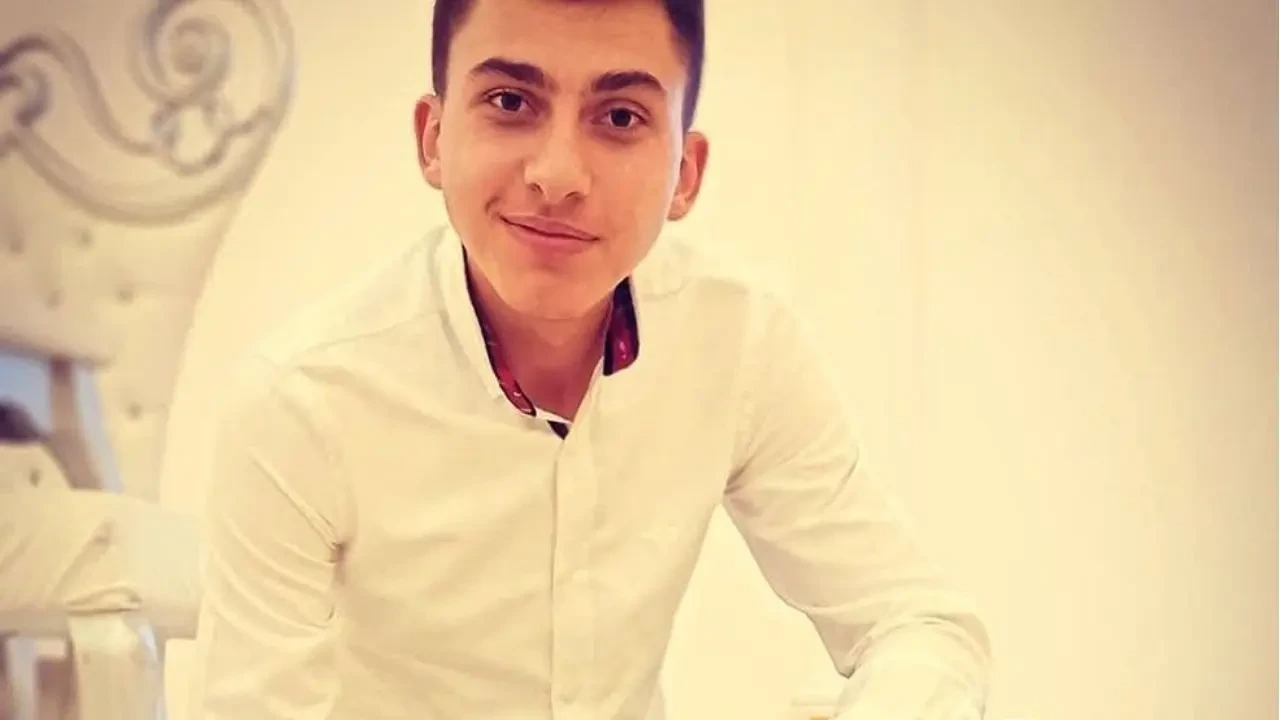 Genç Sürücü Can Verdi! Kastamonu-Tosya Yolunda Feci Kaza 2