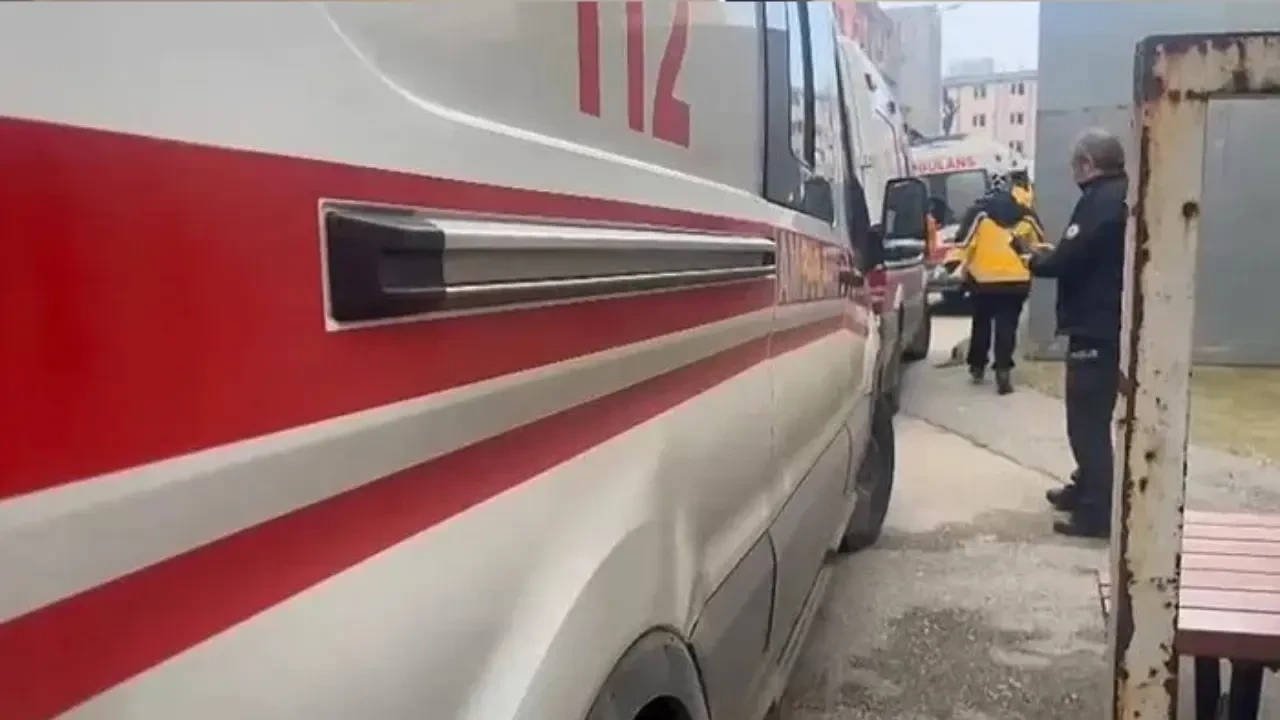 Bursa Adliyesi'nde Duruşma Salonunda Silahlı Saldırı! 2 Ölü, 2 Yaralı 2