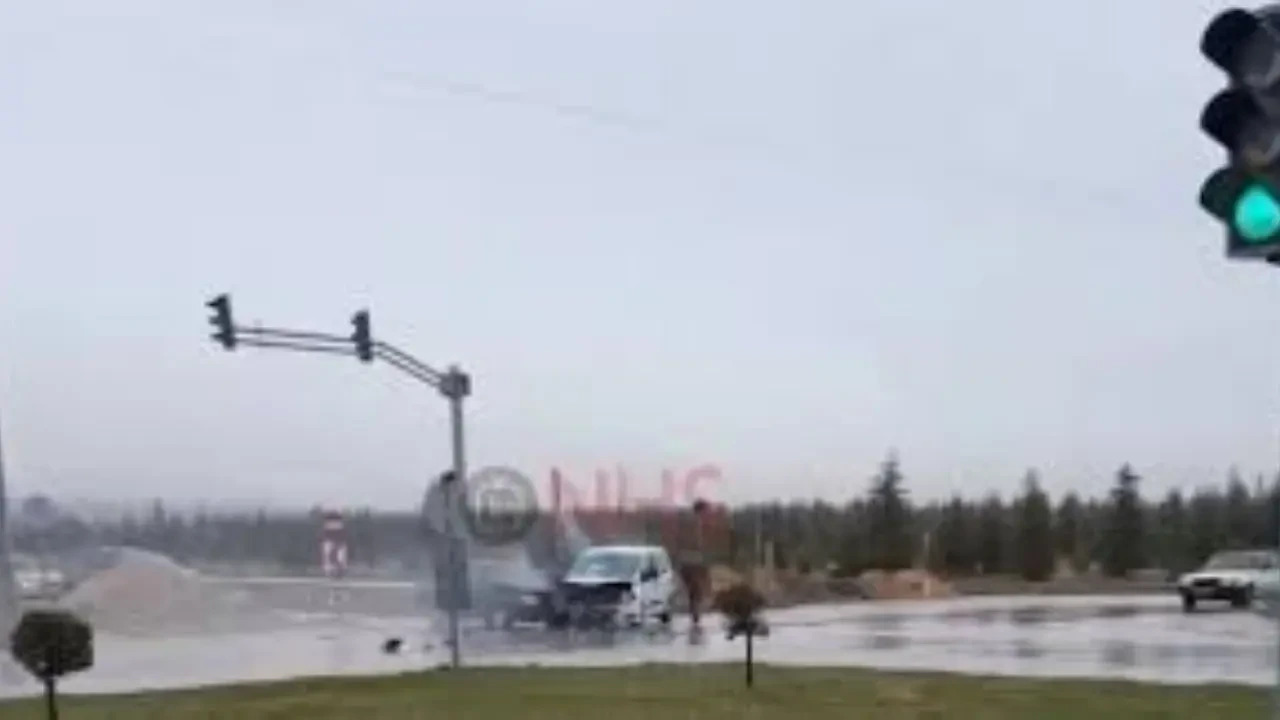 Niğde Sazlıca Kavşağında Kaza! 6 Kişi Yaralandı 3