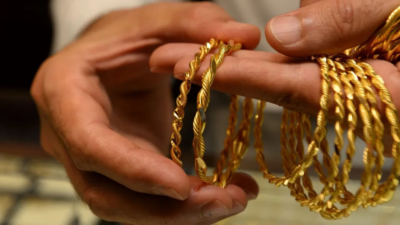 Finans analisti İslam Memiş'ten altın yatırımcılarına kritik uyarılar 5