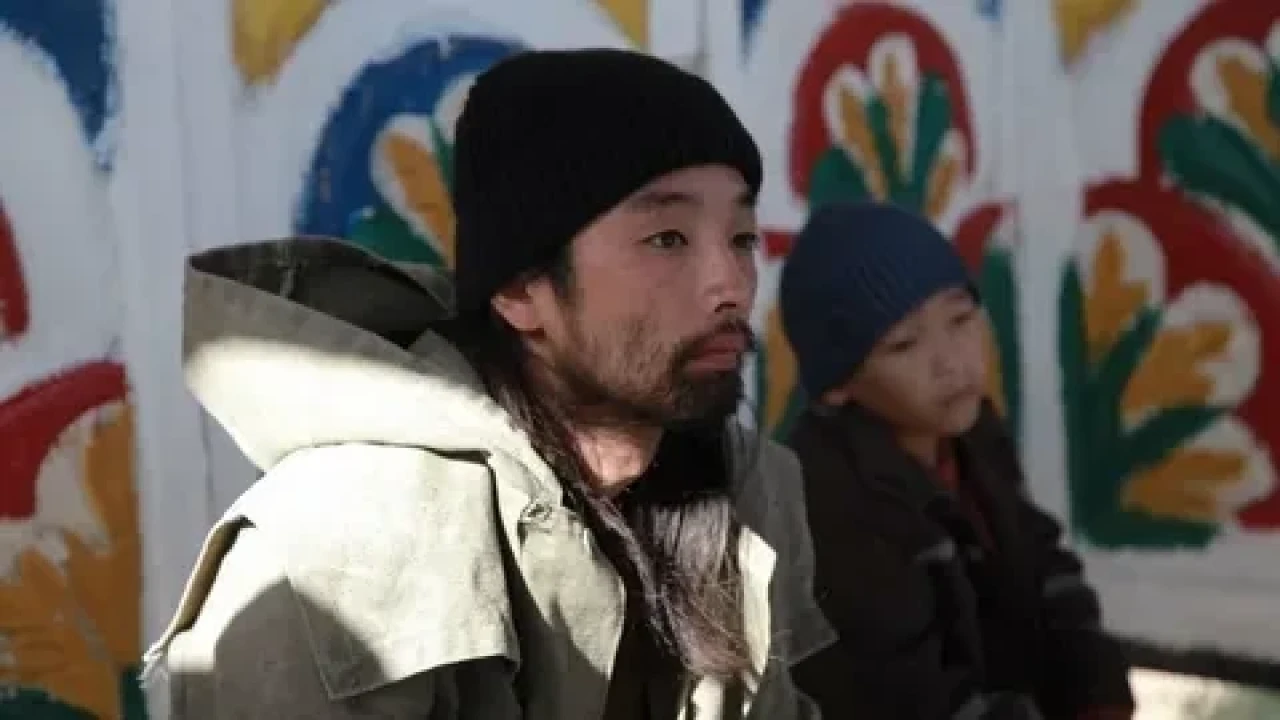 "At Hırsızları" Filminin Konusu Nedir, Oyuncuları Kim?