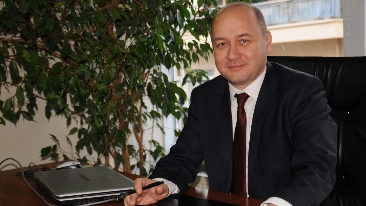 AKP, İBB'yi Nasıl Engelliyor? İBB CHP Grup Başkanvekili Tarık Balyalı Belgeleriyle Açıkladı