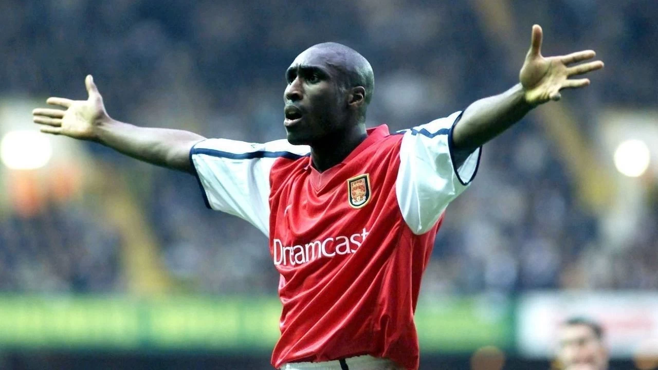 Efsane Futbolcu Sol Campbell'den Fenerbahçe İtirafı