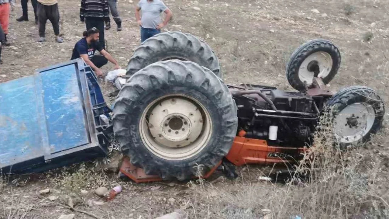 Zeytin Toplama Dönüşü Yaşanan Ölümlü Kaza! Baba Hayatını Kaybetti, Kızı Yaralandı
