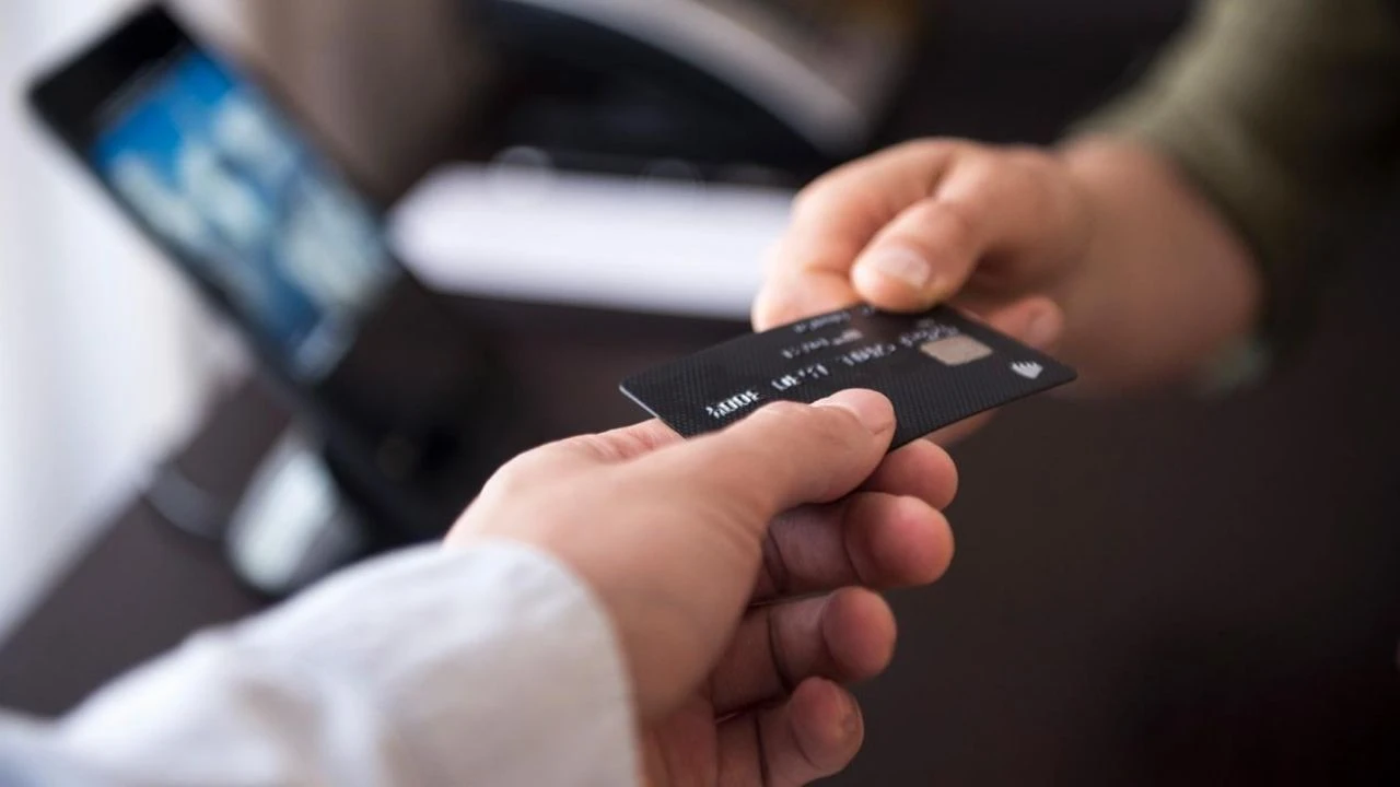 Tüm Kredi Kartı Limitleri Düşürülüyor! Kritik Düzenleme İçin Tarih Açıklandı