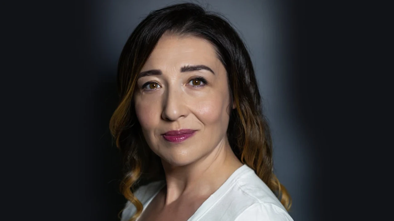 Yasemin Baştan Kimdir? Başarılı Oyuncunun Hayatı ve Kariyeri