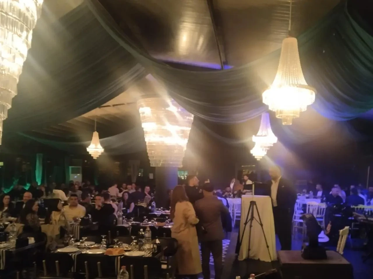 Edirne'de Edirnespor 1922 Spor Kulübü'nün gecesinde boşanma avukatlığı ödülü verildi