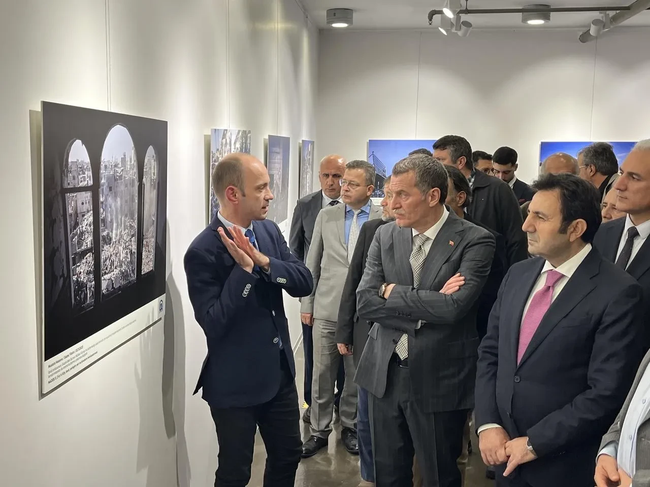 Zeytinburnu belediyesi Gazze’deki zulme dikkat çekti