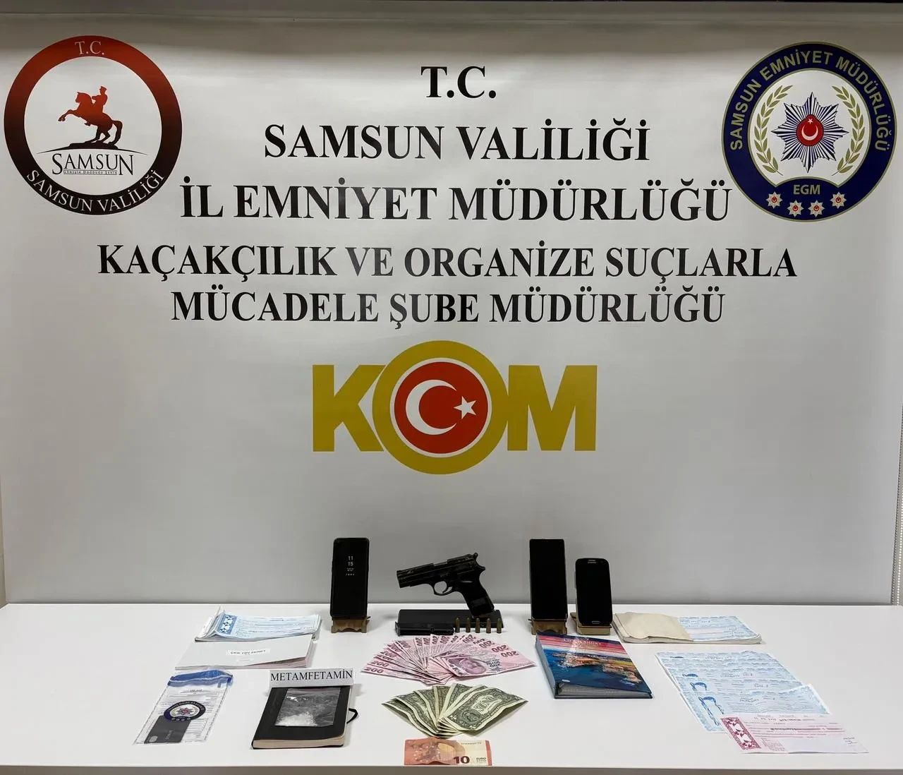 Samsun’da KOM ekipleri tefecilik ve silah ticareti operasyonu düzenledi