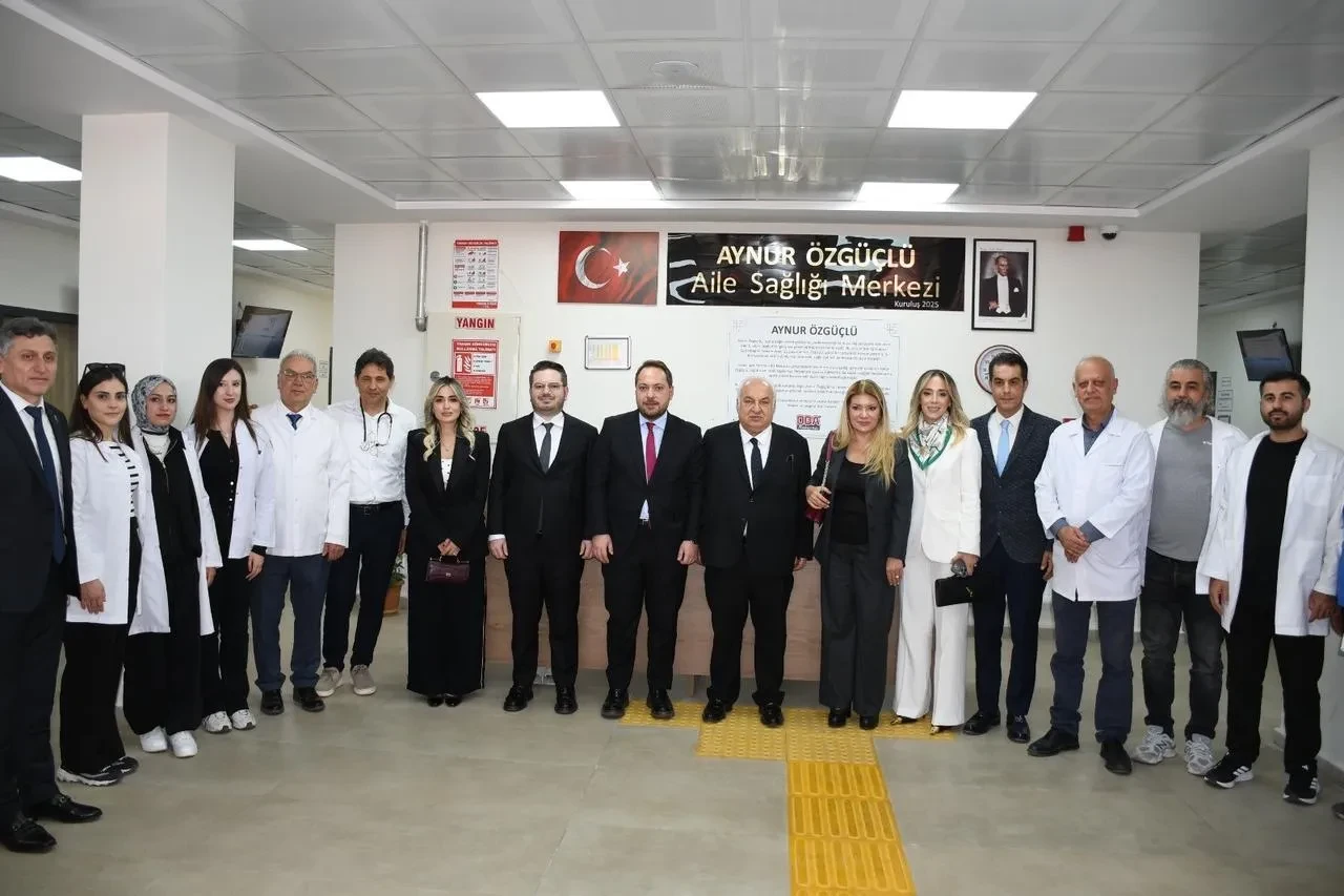 Oba Makarna Gaziantep'e aile sağlığı merkezleri ve UMKE deposu kazandırdı
