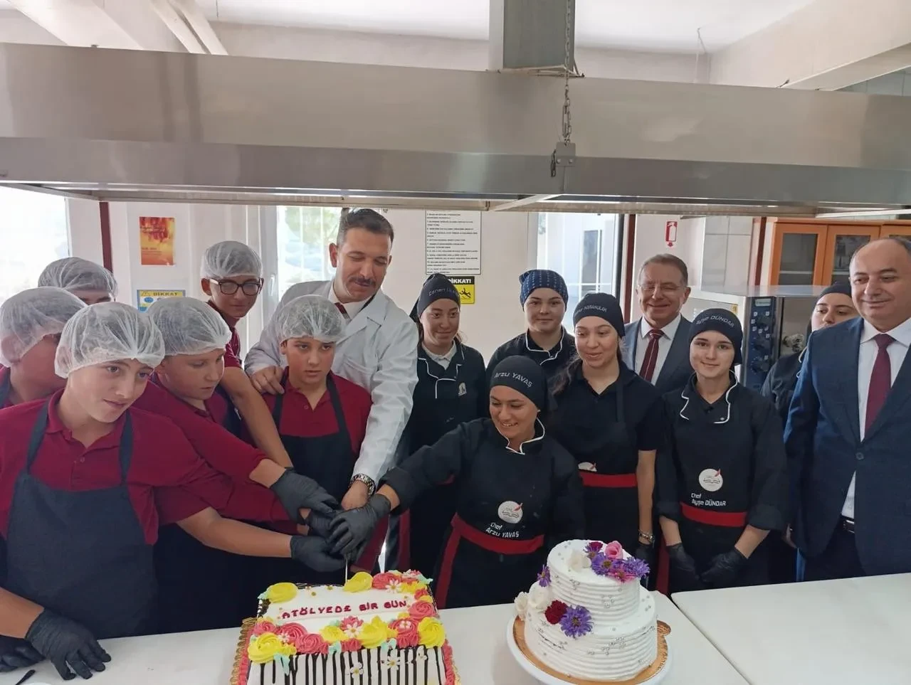 Manisa’da "Atölyede 1 Gün" projesi Gördes’te başladı