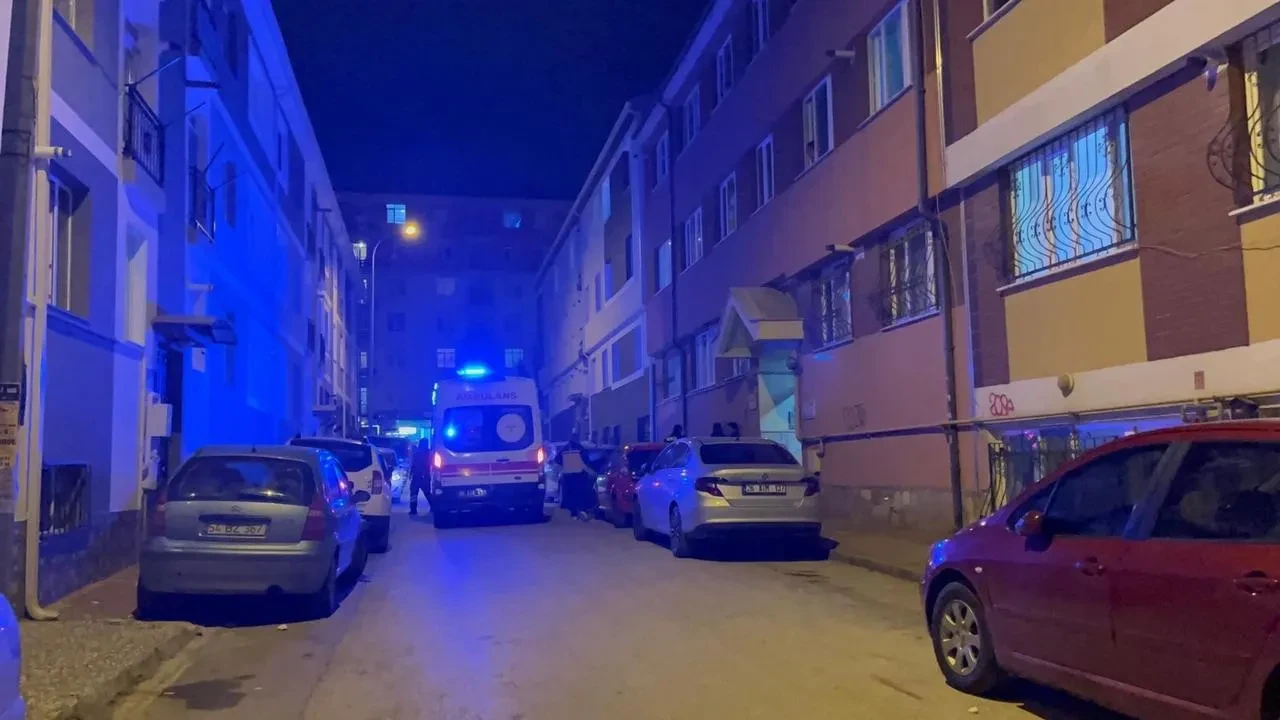 Eskişehir'de kötü koku ihbarı sonrası yaşlı adam evinde ölü bulundu
