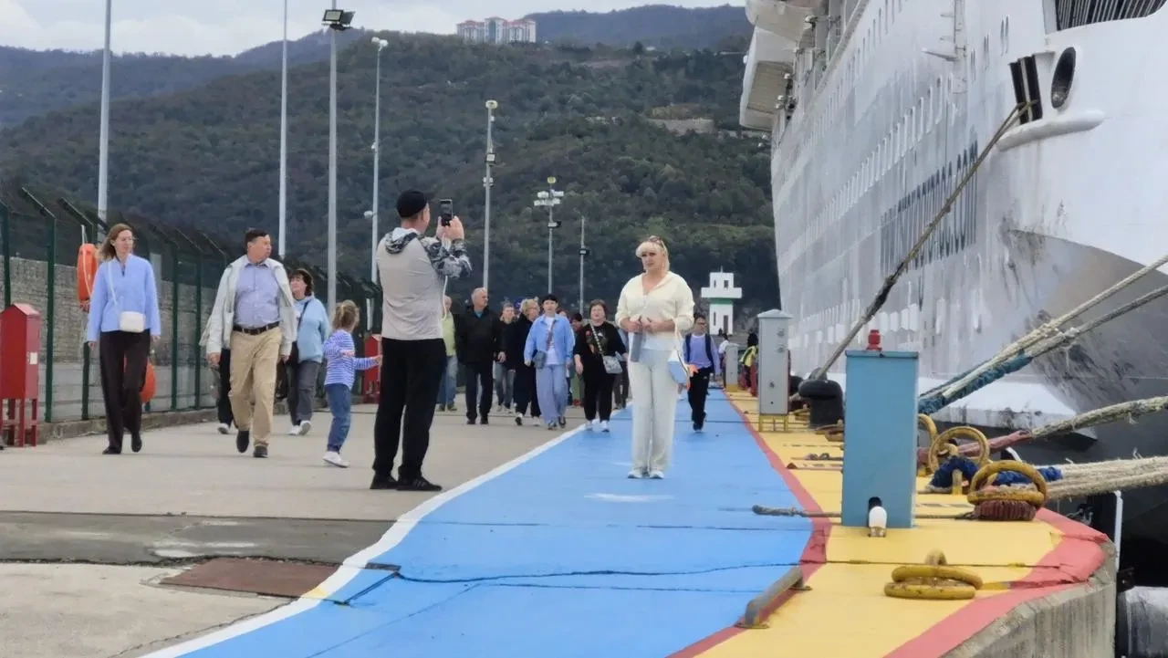 Amasra'ya 38 ayda 111 bin Rus turist geldi, 2026'da 200 bin