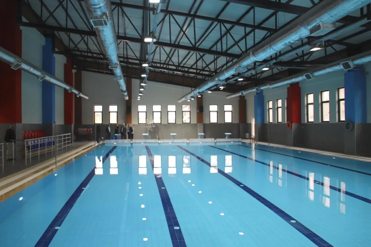 Aydın Gençlik ve Spor İl Müdürü Köşk yüzme havuzunda incelemeler yaptı.