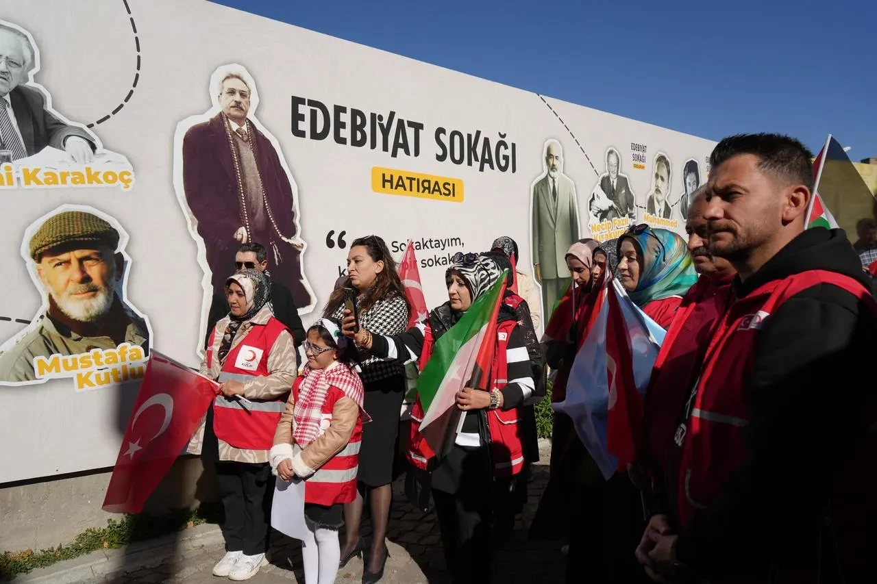 Erzurum'da Gazze için şiirlerle anma programı düzenlendi