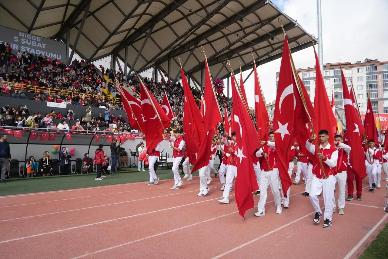 Niğde'de Cumhuriyet'in 102. yılı törenlerle kutlandı