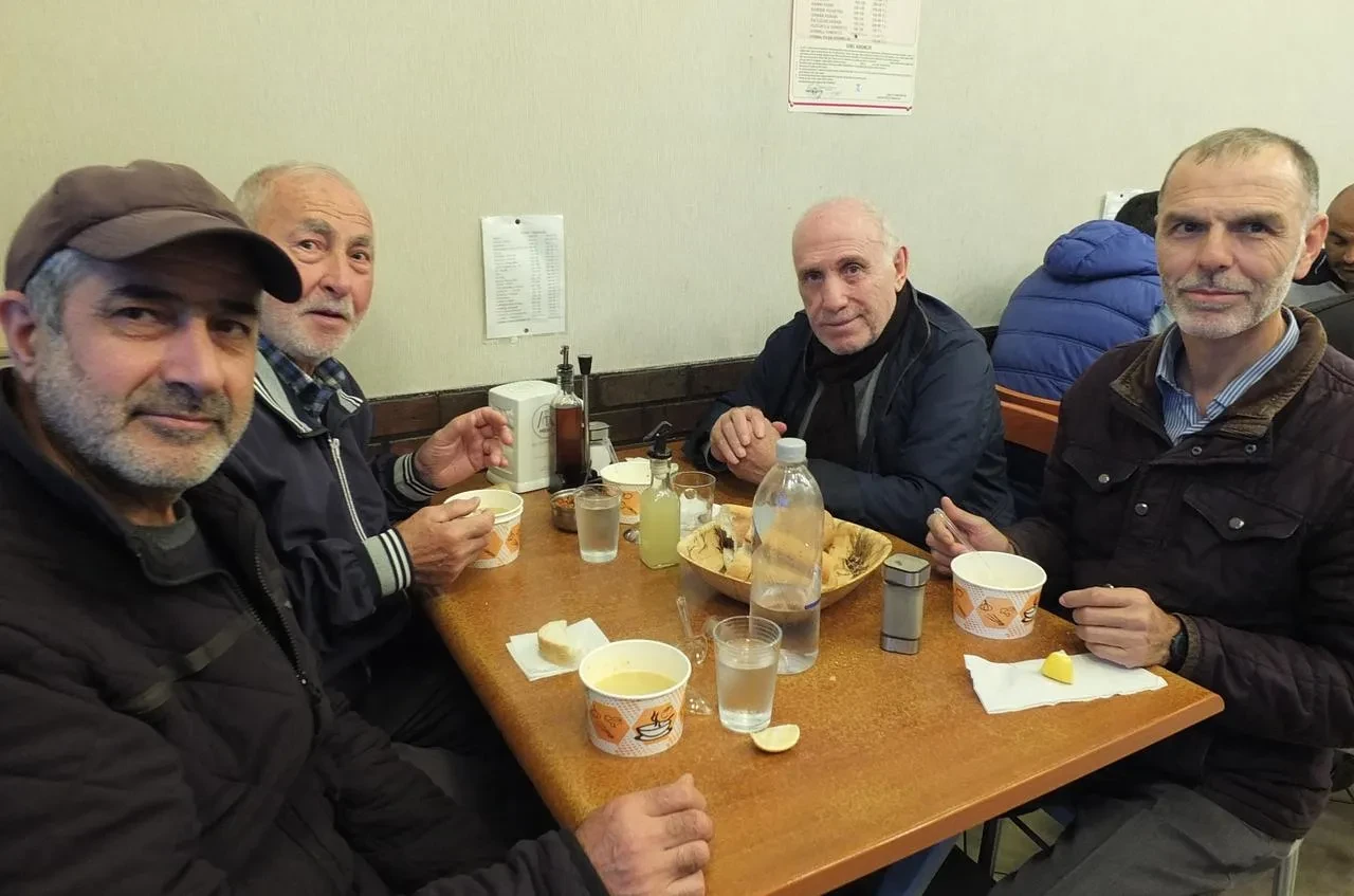 Burhaniye'de sabah namazı buluşmaları Kocacami'de yeniden başladı