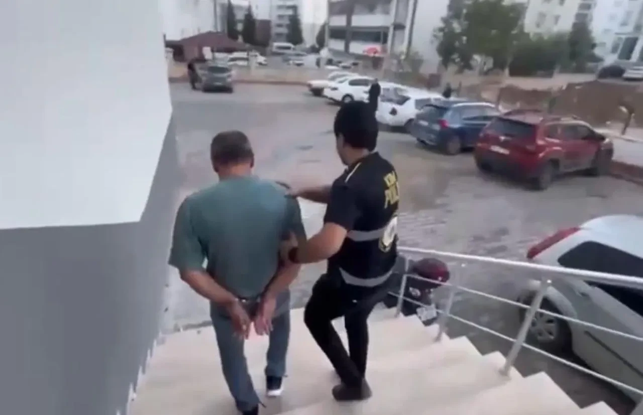 Kahramanmaraş'ta silah kaçakçılığı operasyonunda 7 şüpheli tutuklandı