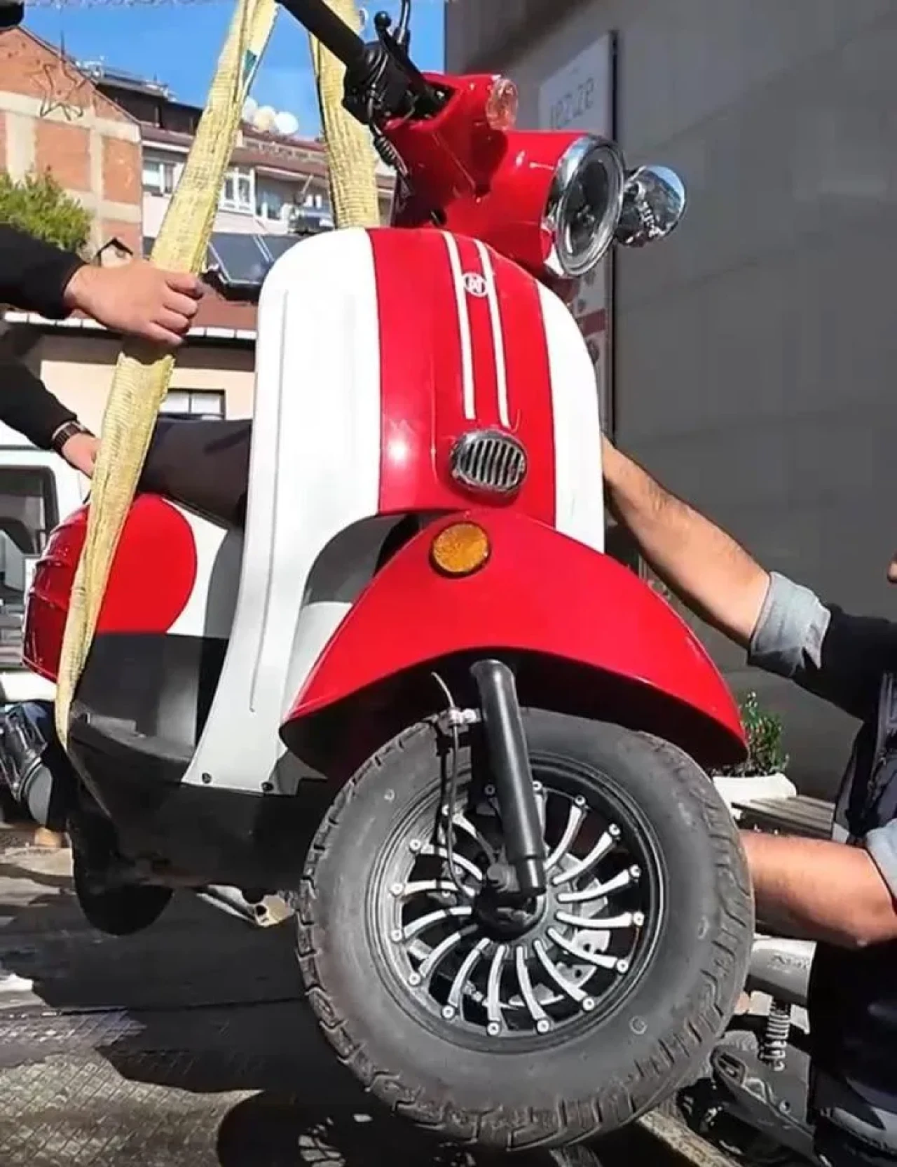 Bolu Belediyesi Zabıta Ekipleri İşgal Ve Kirlilik Yapan İşletmelere Ceza Kesti