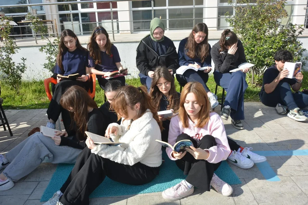Ünye Fen Lisesi'nde 572 öğrenci kitap okuma etkinliğine katıldı