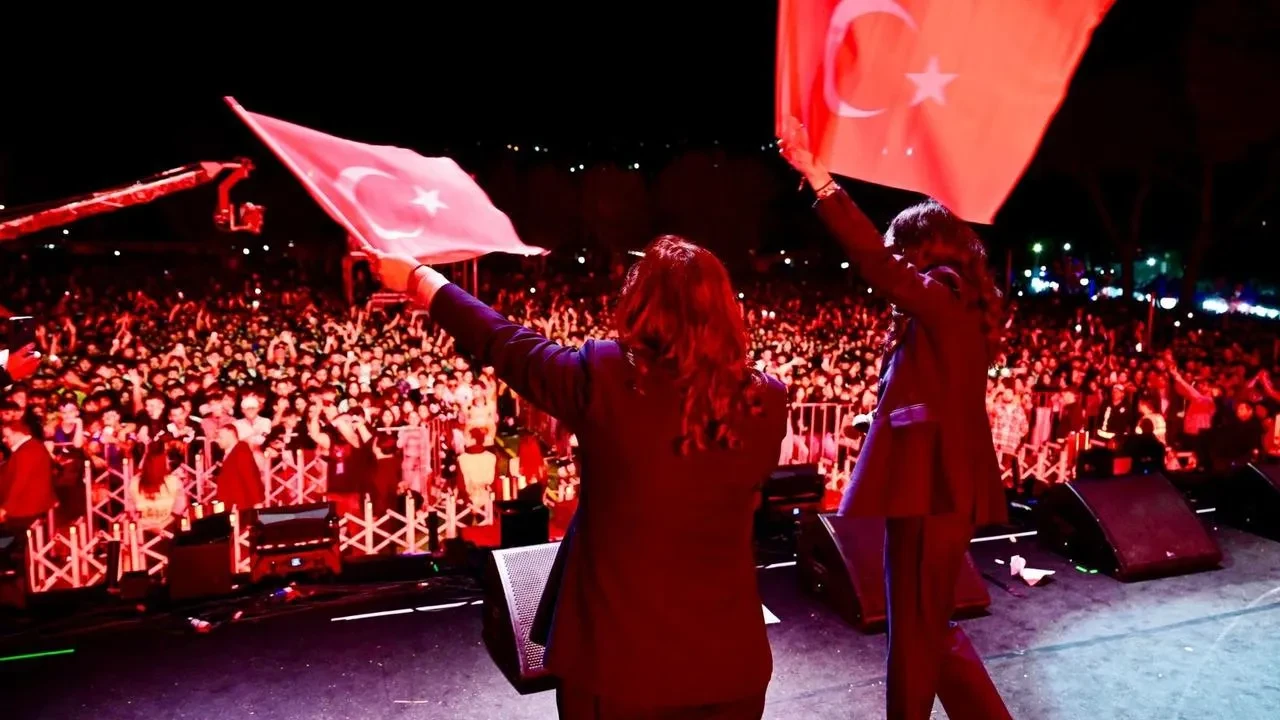 Aydın’da Cumhuriyet’in 102. yılı Aydınfest ile coşkuyla kutlandı