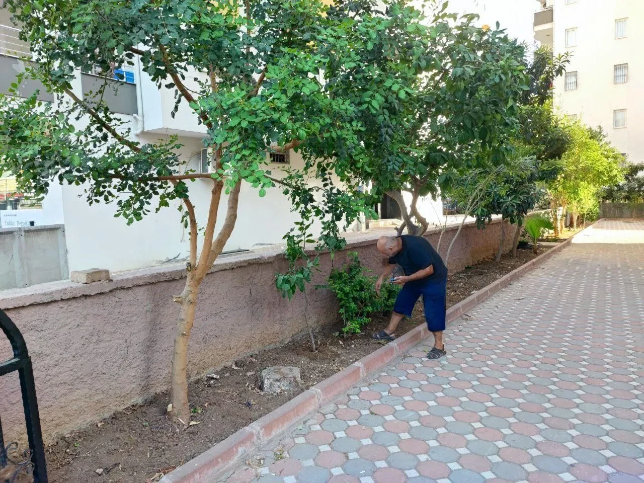 Adana’da Kadir Acarlar çalınan telefonunu Bul uygulamasıyla tespit etti