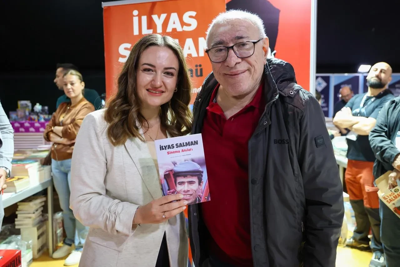 Antalya Kitap Fuarı 1 milyon 103 bin ziyaretçiyle rekor kırdı