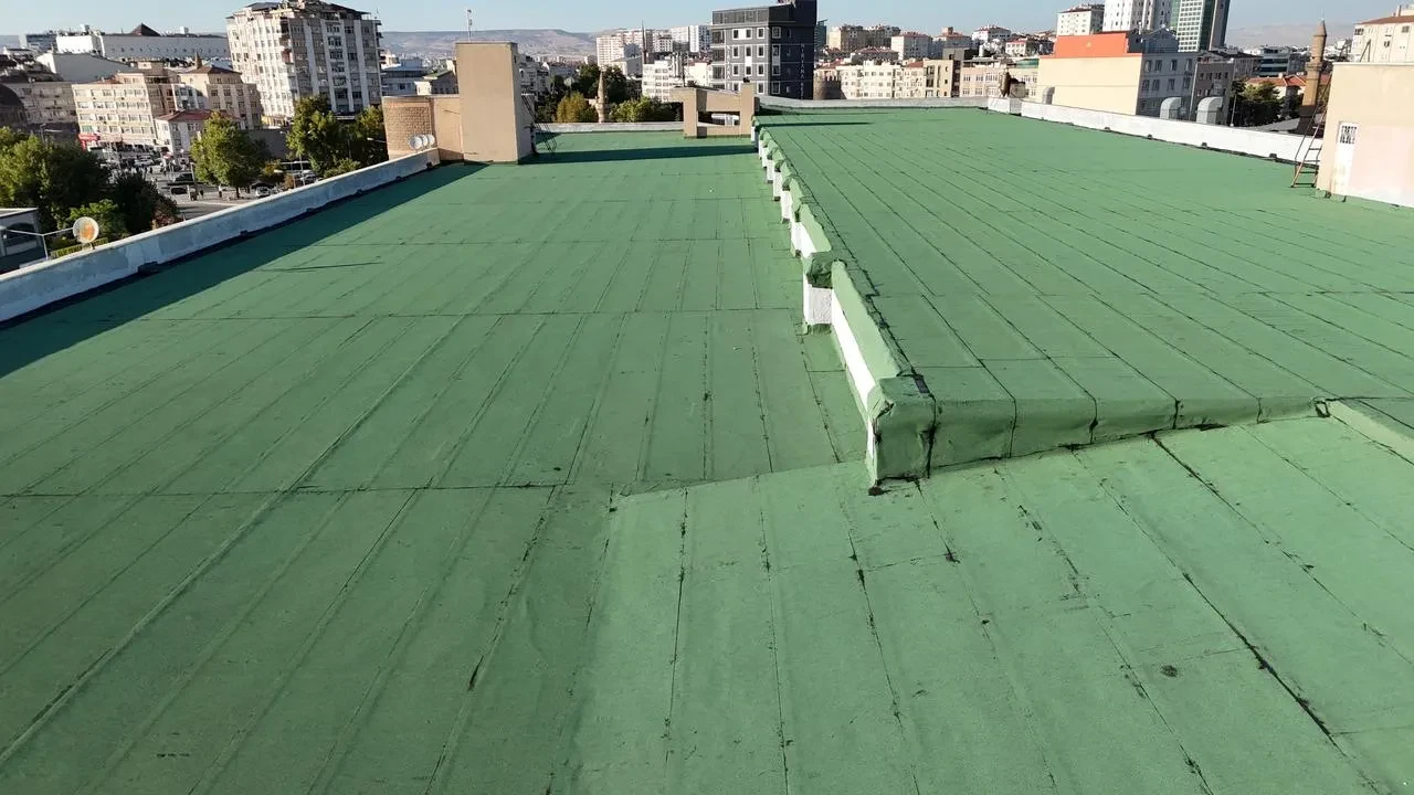 Kayseri Büyükşehir Belediyesi Tacettin Katlı Otoparkı’nı 2 milyon TL’ye tamamladı