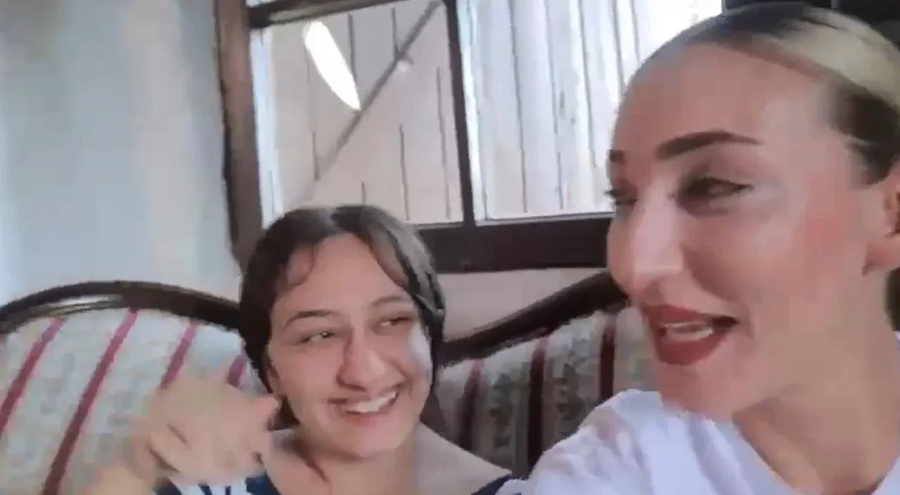 Güllü'nün son klibi Eylül Zamanı'nın kamera arkası görüntüleri yayınlandı