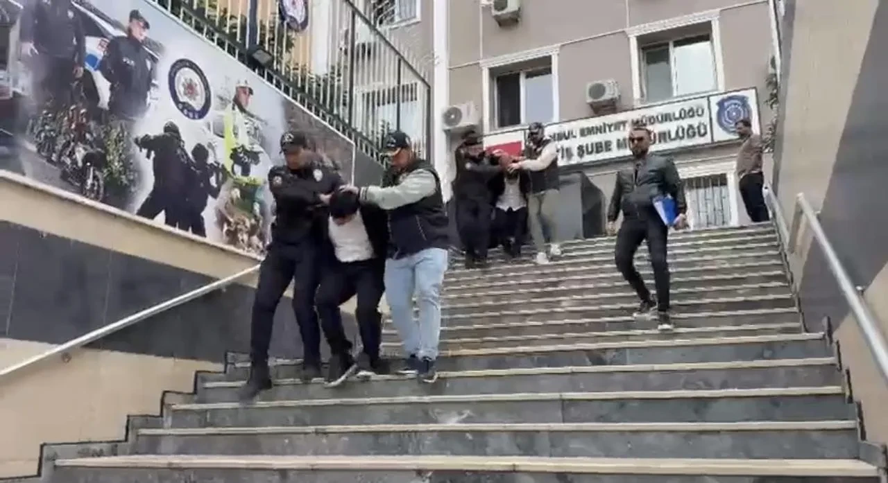 Gaziosmanpaşa'da kuyumcu soygunu yapan 5 şüpheli Kars'ta yakalandı