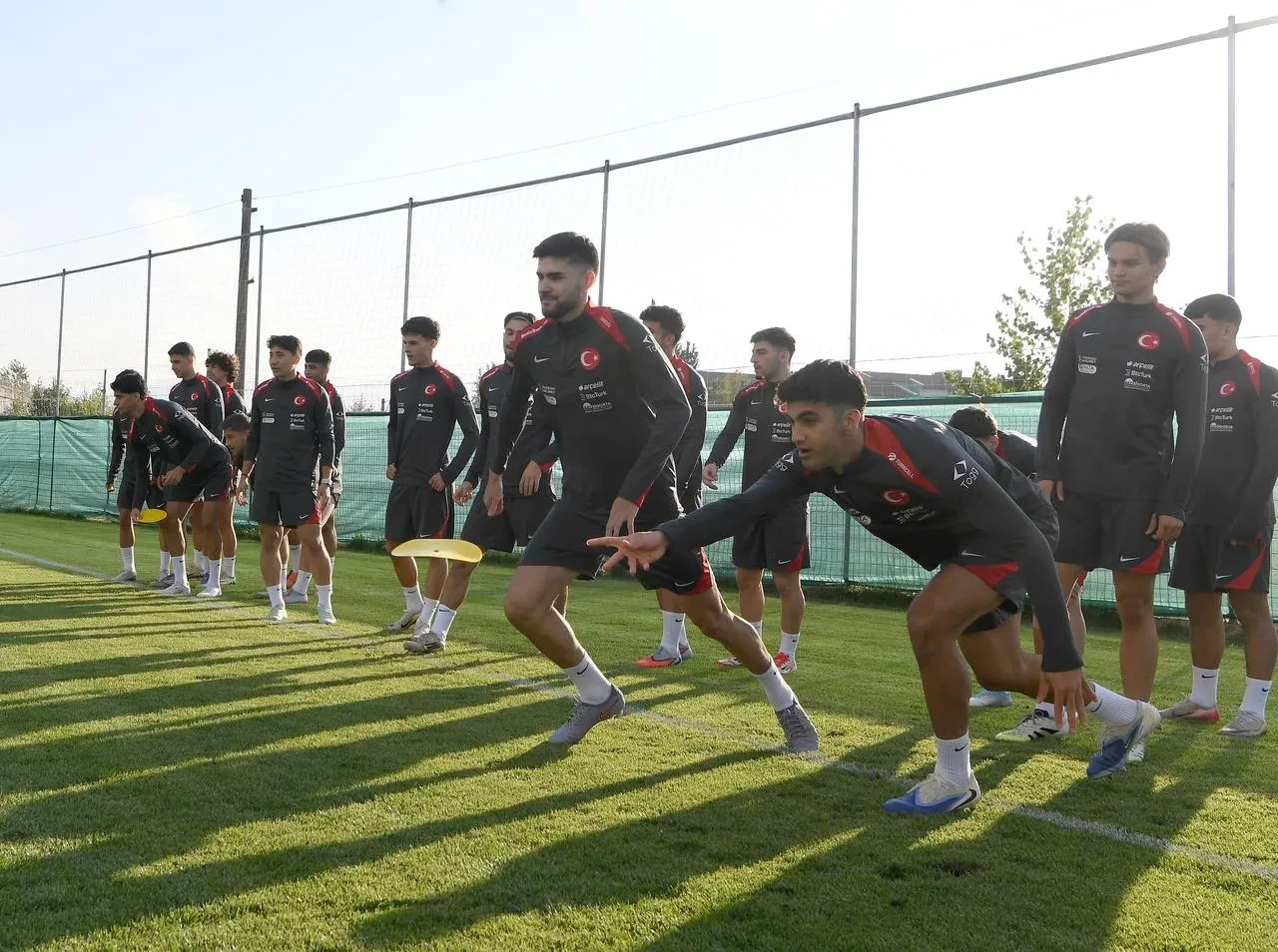 Ümit Milli Takımı Litvanya maçı hazırlıklarını Sakarya'da sürdürüyor