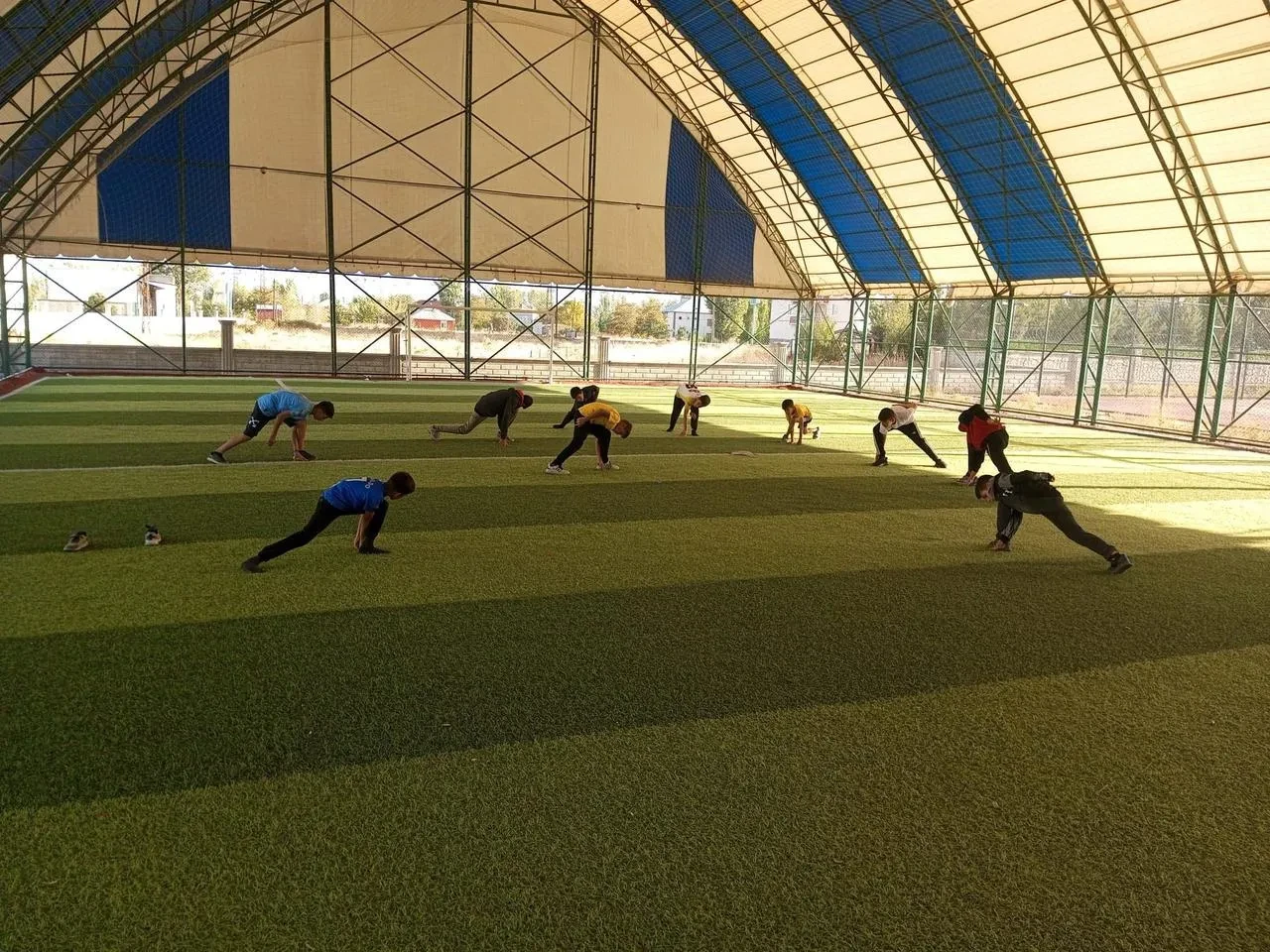 Muş’un Korkut ilçesinde atletizm antrenmanları yoğun katılımla devam ediyor