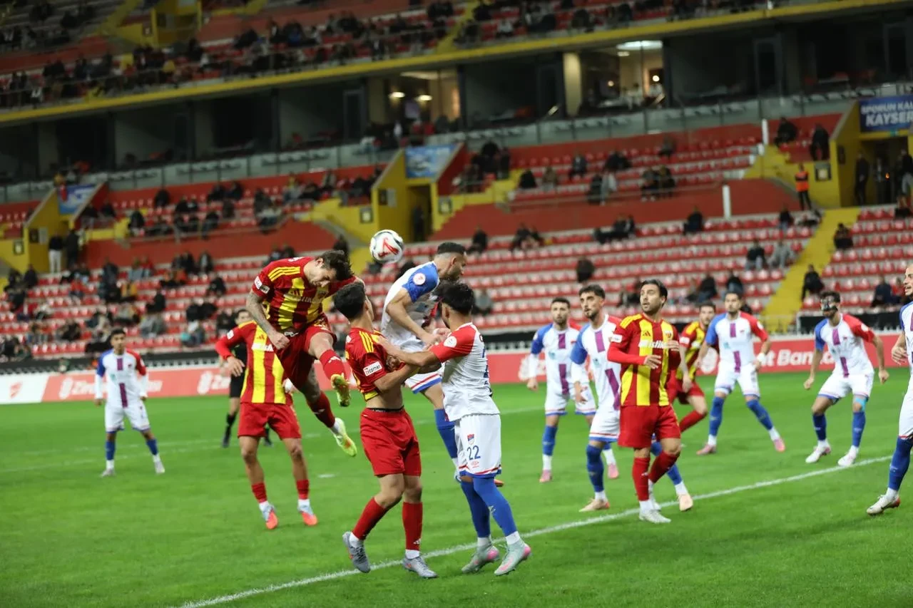 Ziraat Türkiye Kupası'nda üçüncü tur heyecanı sekiz maçla başladı