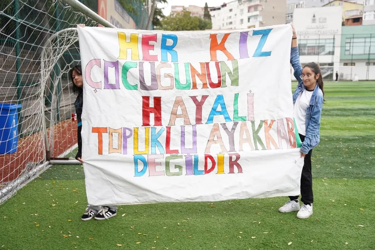 Verda Demetgül anısına U13 Kız Futbol Turnuvası düzenlendi