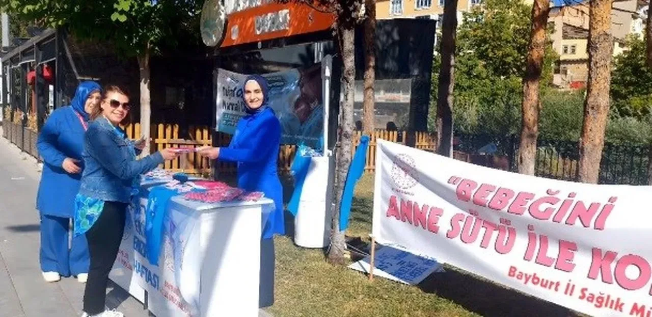 Bayburt’ta emzirme ve normal doğum haftası için farkındalık etkinliği düzenlendi