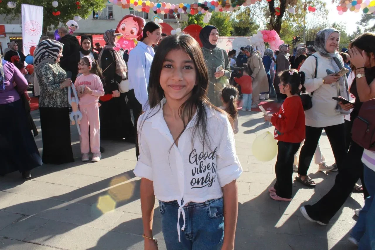Siirt'te Aile Ve Sosyal Hizmetler İl Müdürlüğü Bir Balon Yeter Aile