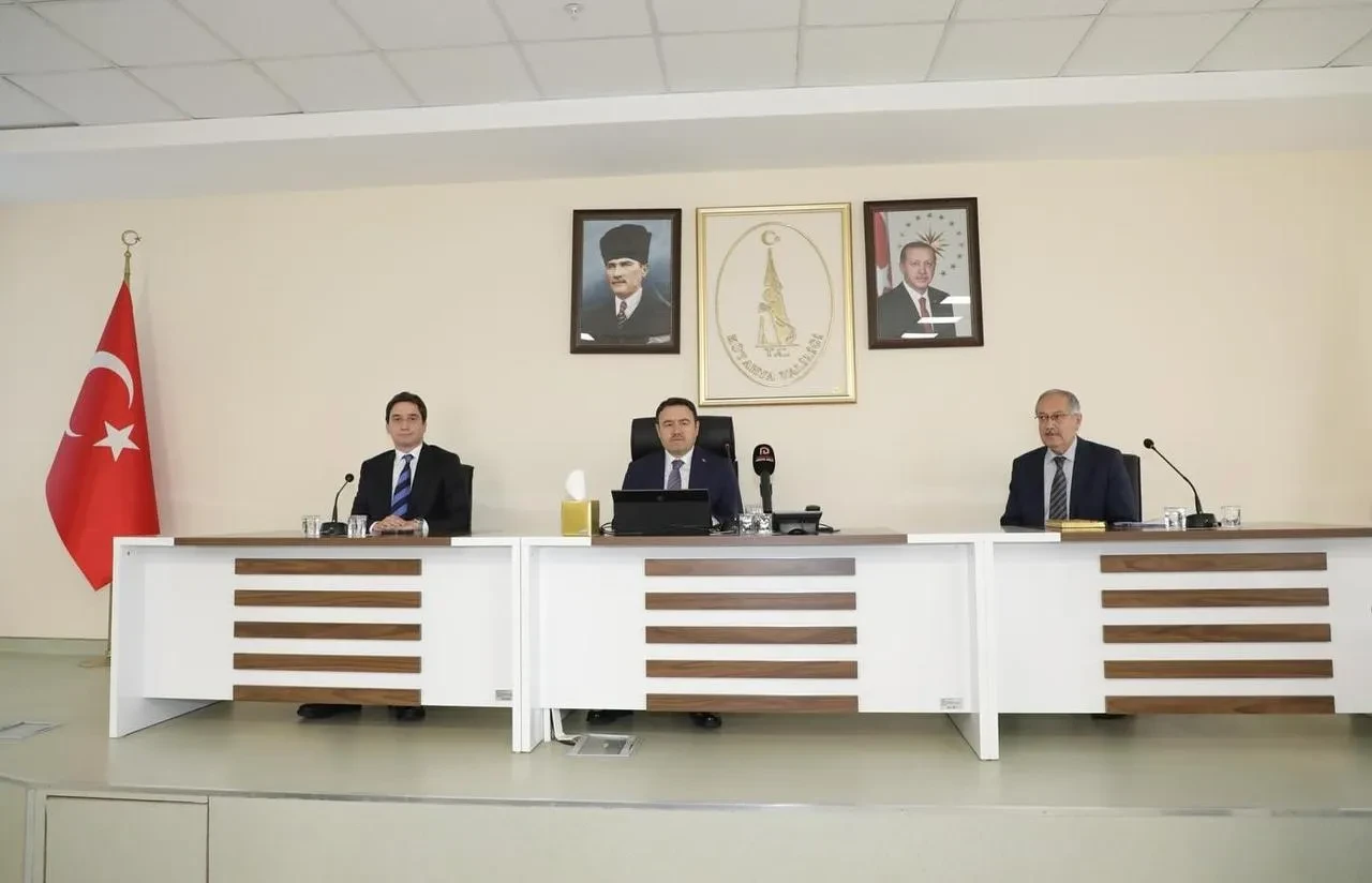 Kütahya'da 2025 yılında 237 proje tamamlandı 242 proje devam ediyor