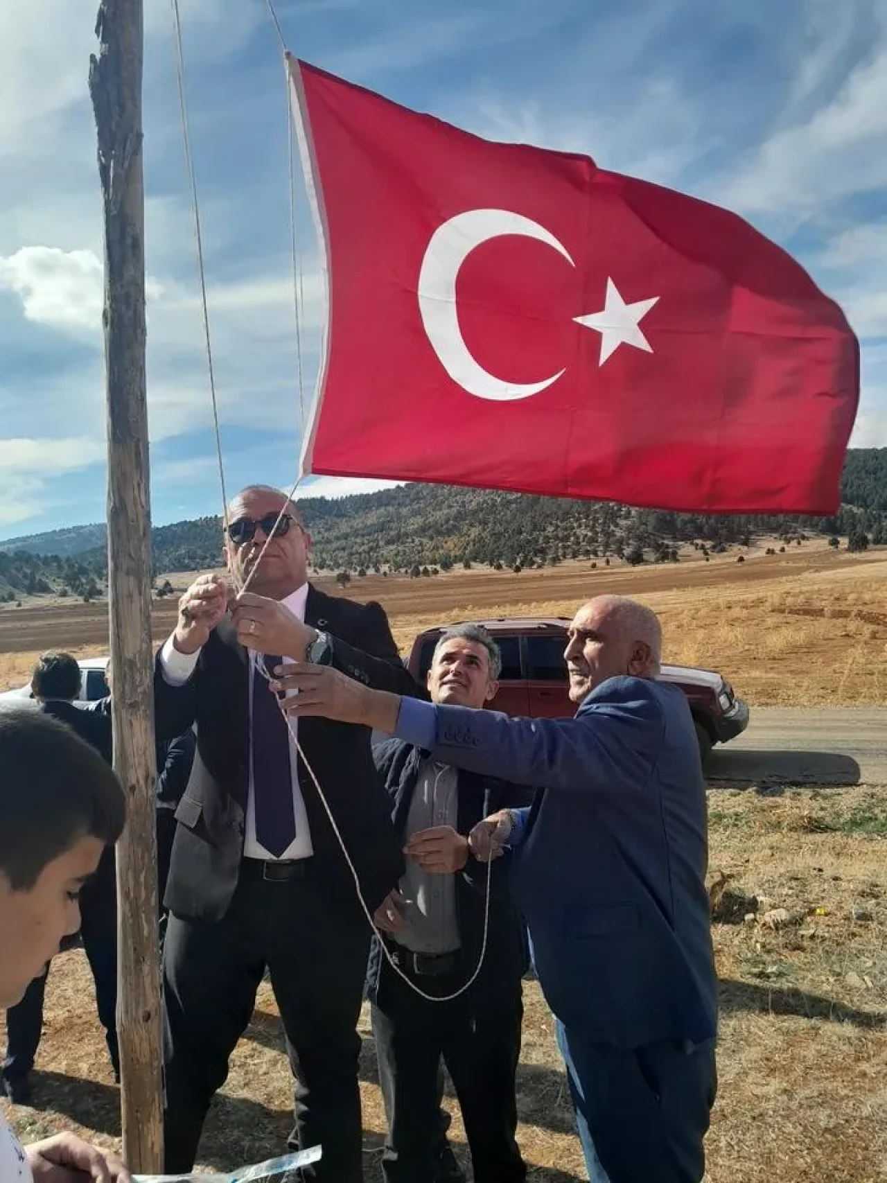 Adana'nın Saimbeyli ilçesinde şehit kabirleri yenileniyor