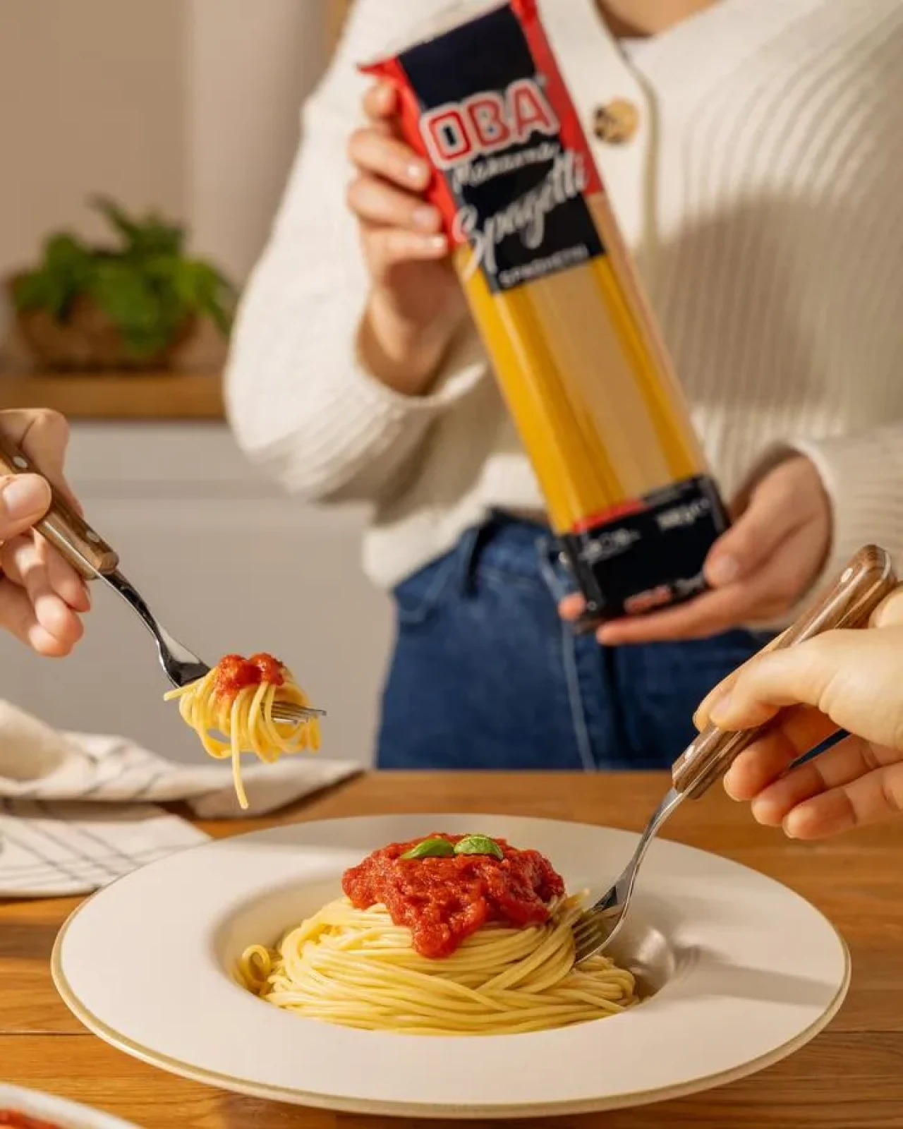 Oba Makarna dünya makarna gününde türk makarnasını kutluyor