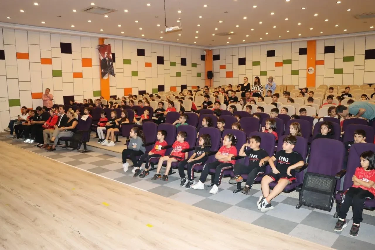 Şanlıurfa’da çocuklara hayvan sevgisi eğitimi verildi