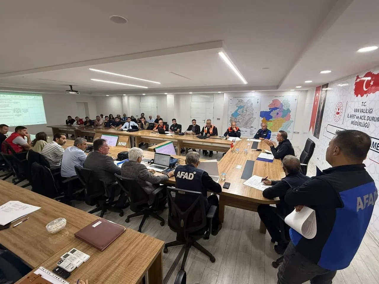 Van Büyükşehir Belediyesi ve AFAD Van İl Müdürlüğü afet tatbikatı düzenledi