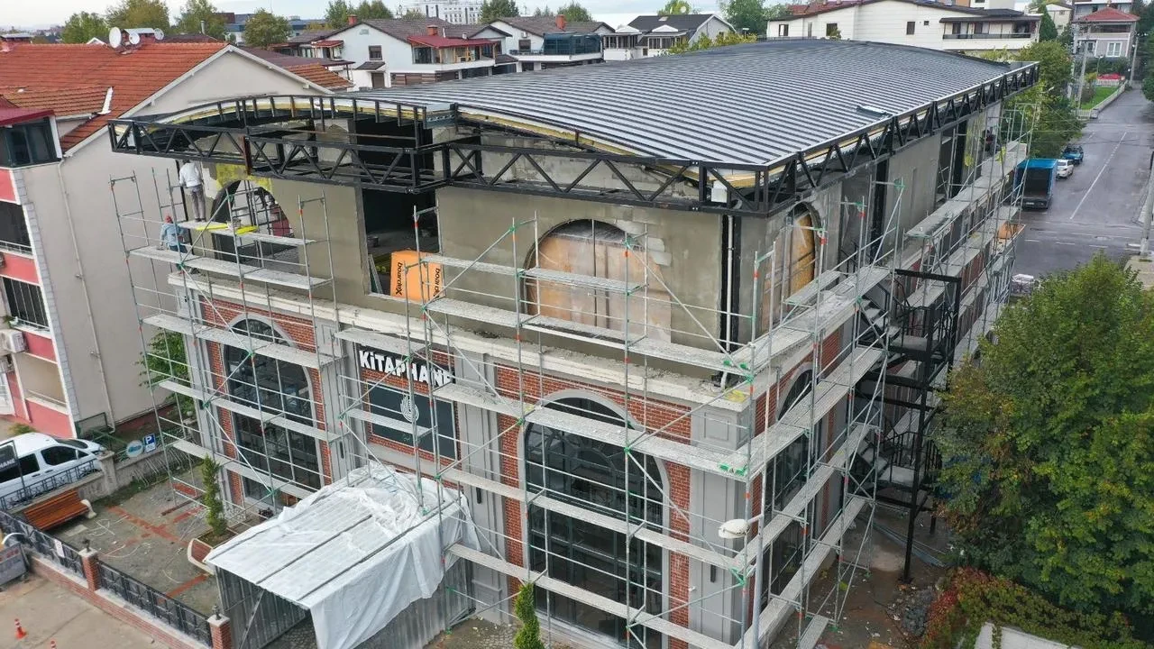 Başiskele'deki Kitaphane kapasite artırma çalışmalarıyla genişliyor