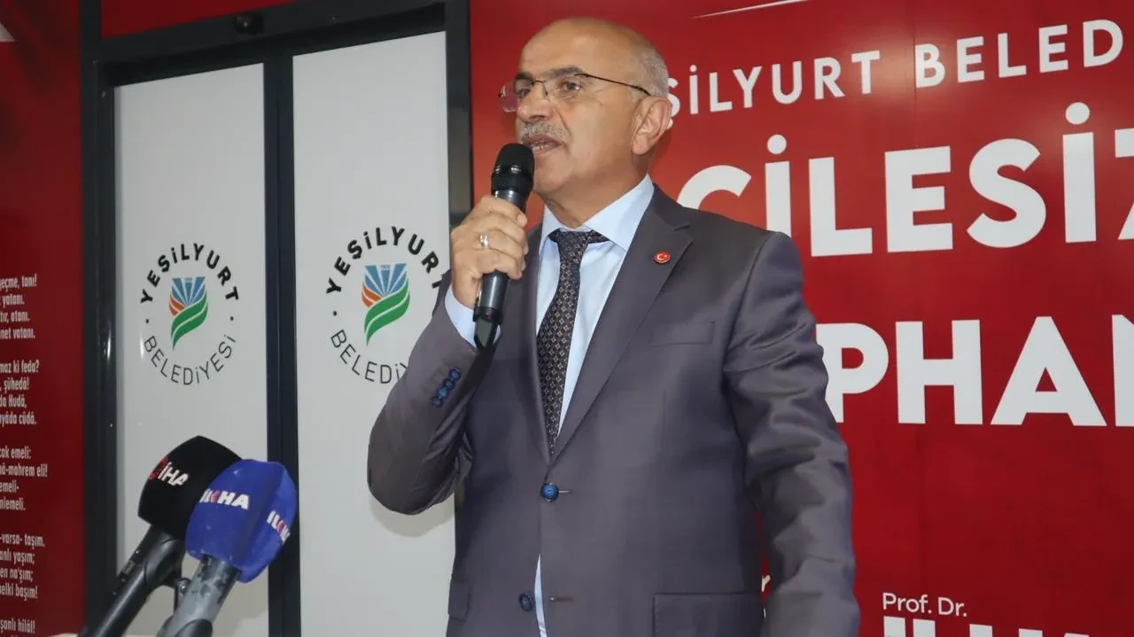 Yeşilyurt Belediyesi Çilesiz Mahallesi’ne 250 kişilik kütüphane kazandırdı