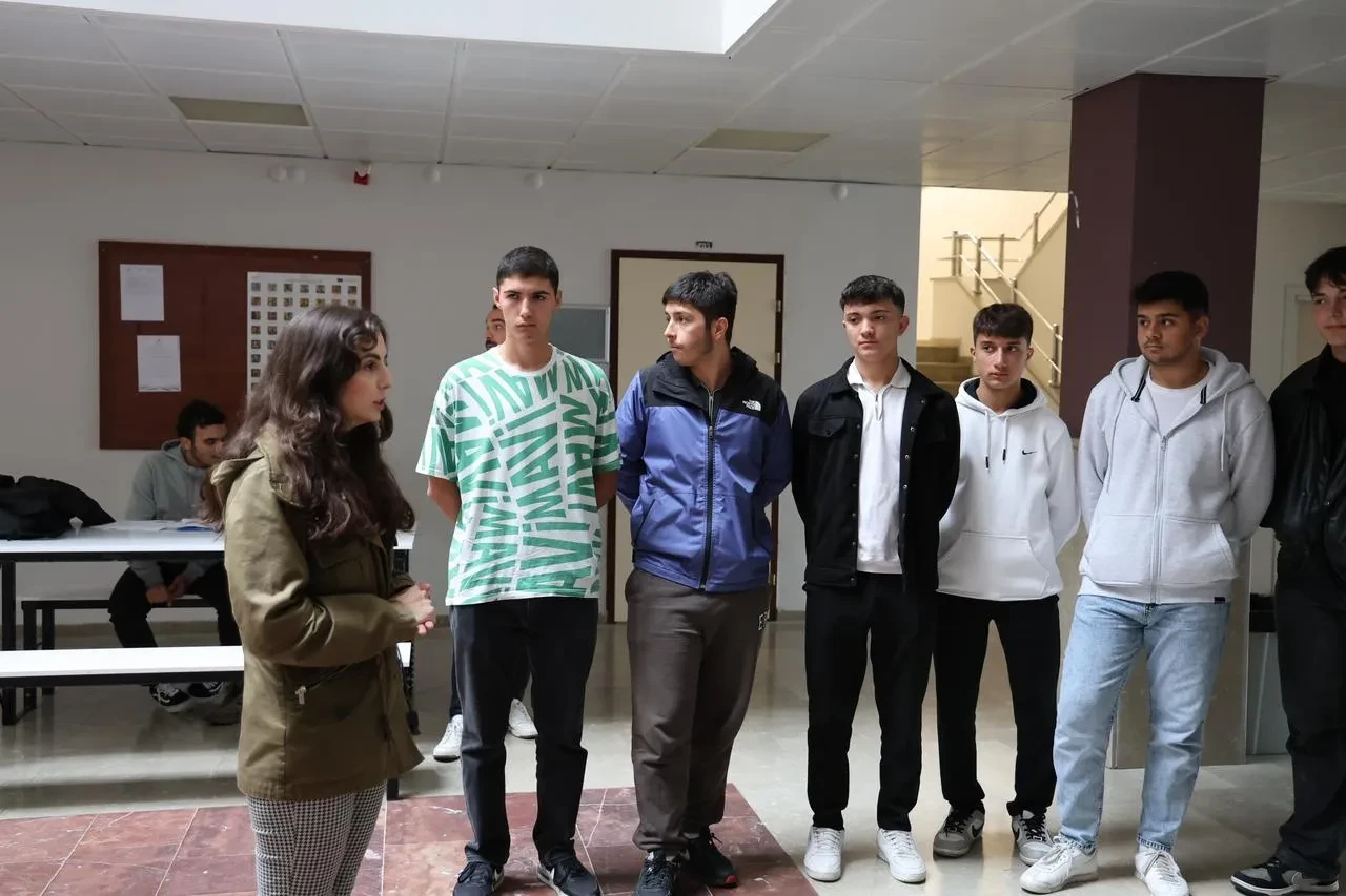 Kaynaşlı Anadolu İmam Hatip Lisesi öğrencileri Düzce Üniversitesi'ni ziyaret etti