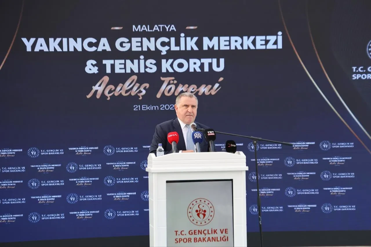 Malatya’da gençlik ve spor yatırımları hızla devam ediyor