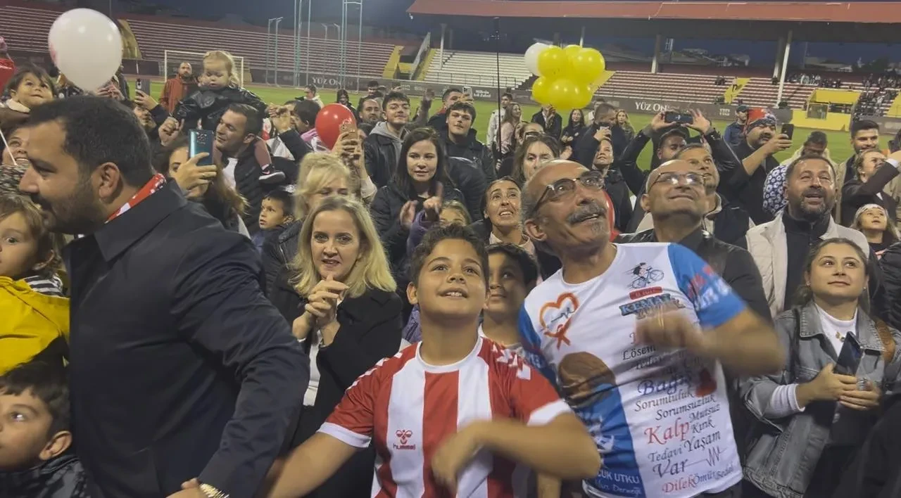 Lösemiyi yenen Gencay Demir için Çanakkale’de balonlar gökyüzüne bırakıldı