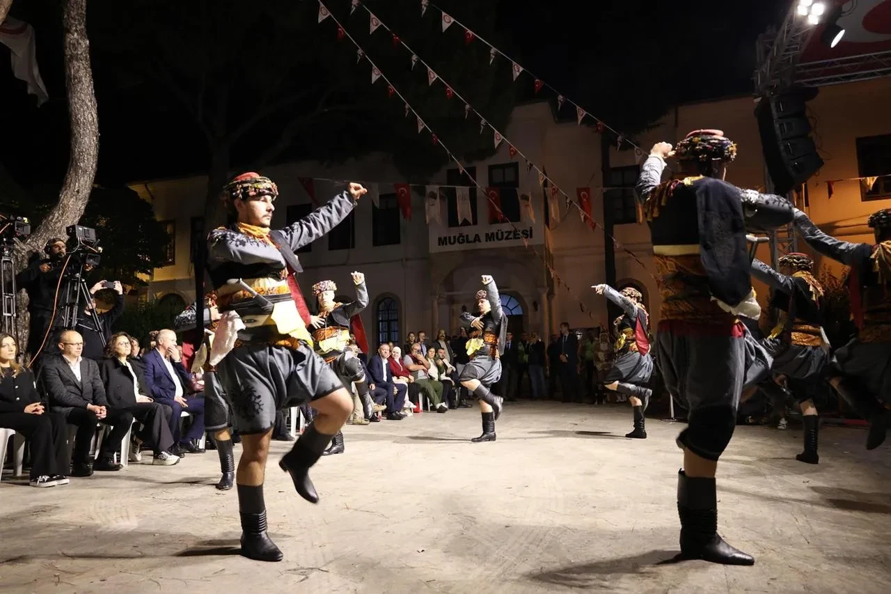 Muğla’nın kültürel mirası Abdurrahim Karademir söyleşisiyle sanatseverlerle buluştu