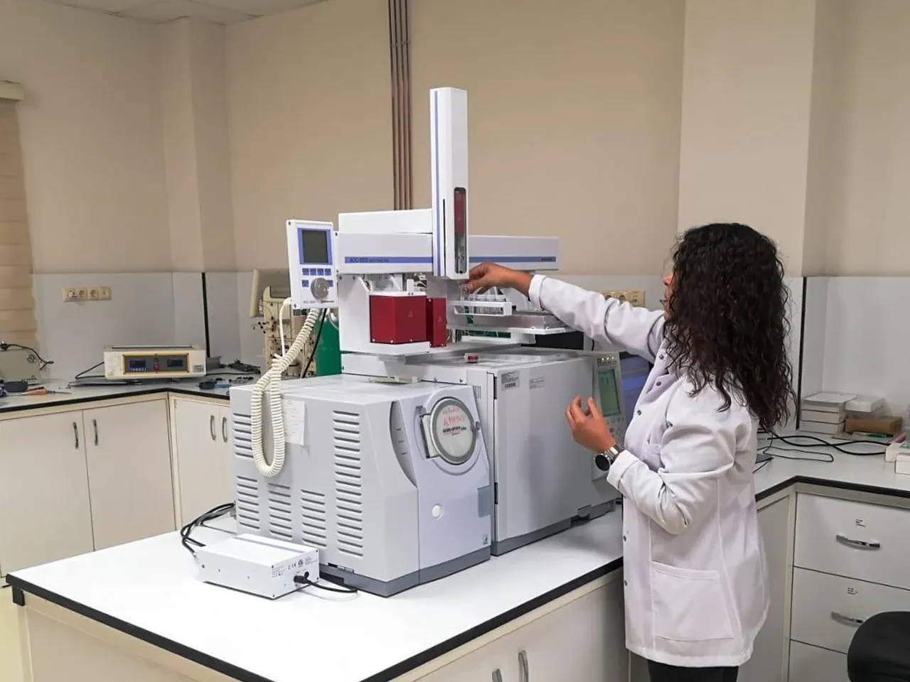 OMÜ KİTAM'da aromatik madde ve mikroplastik analiz hizmetleri başladı